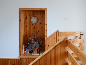Pine-clad stairway | Watermill Cottages - Watermill Cottages, John O’ Groats
