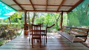 Wooden deck to relax & enjoy wildlife such as birds and howler monkeys
