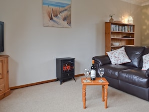 Living room | Kiln Cottage, Rye