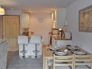 Open plan living space | Woodview Lodge, Cutthorpe, near Chesterfield