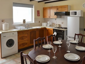 Kitchen/diner | Cedar - Thornbury Holiday Park, Woodacott, near Holsworthy