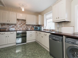 Well-equipped kitchen with state of the art appliances | The Den at Culross, Culross, near Dunfermline