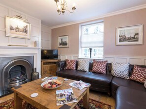 Comfortable sitting room | Beverley Minster House, Beverley