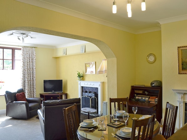 Elegant living/dining room | High Bank, Bunbury