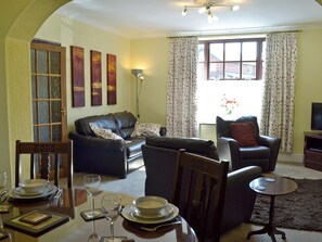 Elegant living/dining room with double sofa bed for additional use | High Bank, Bunbury