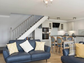 Open plan living space | The Granary Cottage, Newton, near Corbridge
