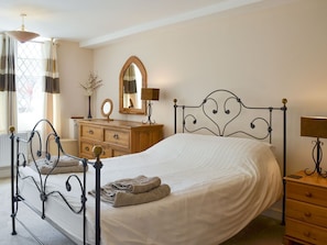 Relaxing double bedroom | Old Church School, Plympton, near Plymouth