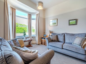 Living room | Home Bay, Flamborough