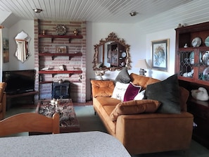 Living room | Croiscrag Cottage, Aboyne