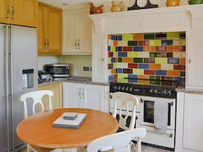 Charming kitchen/ dining room | Boothby Cottage - Beck View and Boothby Cottage, Welton-le-Marsh, near Spilsby
