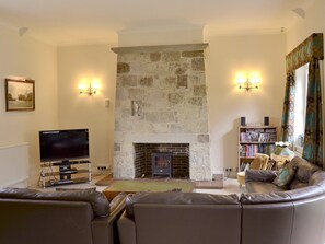 Comfortable living area | Westgate Cottage, St Lawrence, near Ventnor