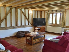 Superbly renovated living area with beams | Romden Barn, Smarden, near Ashford