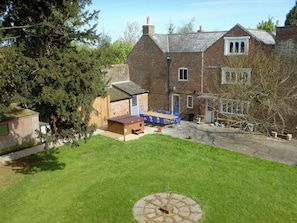 Impressive, extensive gardens | Islington Hall, Tilney All Saints, near King’s Lynn