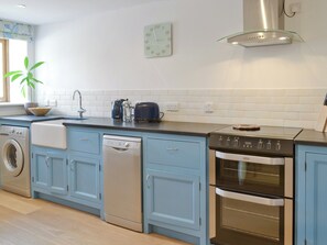 Well-equipped kitchen | Southlake Barn, Dousland, near Yelverton