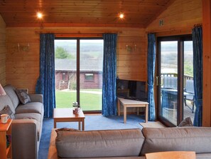 Delightful log cabin-like holiday home | Lodge 59, Hartland Forest, near Bideford