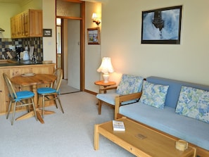 Generous sized open plan living space | Morvoren - Polhaun Holiday Apartments, Mevagissey, near St Austell