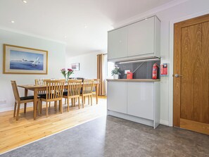 Good-sized dining room | Lapwing Rise, Banavie, near Fort William