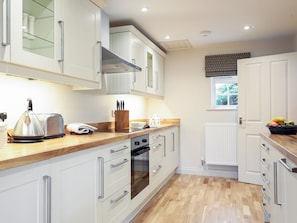 Well equipped kitchen | Garden Cottage, Settrington, near Malton