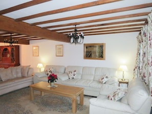 Comfortable beamed living room | Orchard House, Chipping Campden