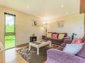 Living area | Foxglove Lodge - Higher Shorston Lakes and Lodges, Holsworthy, near Bude