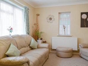 Attractive living room | Lena’s Lodge, Camer’s Green, Berrow, near Malvern
