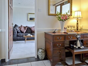 Hallway | Woodend Bungalow, Huthwaite, nr. Sutton-in-Ashfield