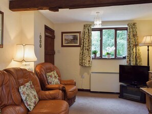 Living room/dining room | The Shippon - Martin Lane Farm Cottages, Burscough, near Southport