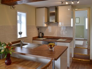 Open plan living space | The Jam Store - The Pickle Pot and Jam Store, Mawgan Porth, near Newquay