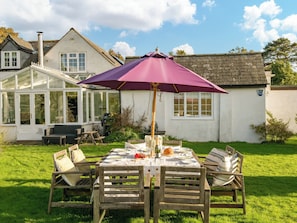 Outdoor area | Danehurst Cottage, Tiptoe, near Lymington