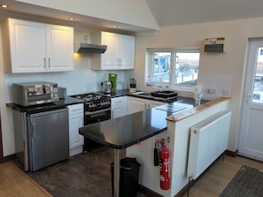 Kitchen | Moorings House - Moorings House & Reed View, St Olaves, near Beccles