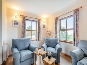 Living area | Cruinn - Cruinn and Moy, Achnamara, near Lochgilphead