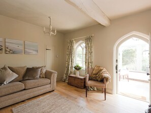 Tastefully furnished lounge | Dell Cottage, Mundesley, near North Walsham