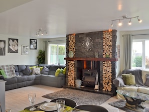 Open plan design | Hillcrest House, Brown Edge, near Leek