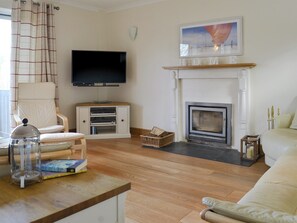Spacious living room | Middle Wicket, Trusham, near Newton Abbot
