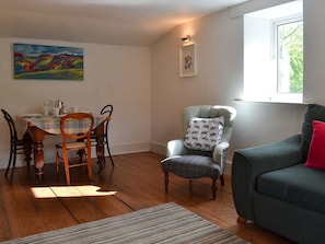 Modest and stylish dining area | Pear Tree House Annexe, Wooldale, near Holmfirth