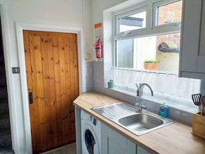 Kitchen | Amberley Cottage, Alfreton, near Matlock