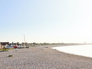 Large accessible beach | Thalassa, Pagham, near Chichester
