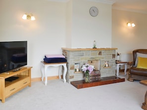 Living room | Ivy Grange Cottage, Wistow, near Selby