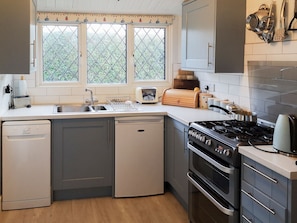 Kitchen | Apple Tree Cottage, Charmouth