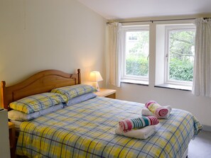 Cosy double bedroom | Paget - Trescobel Cottages, St Kew, near Port Isaac