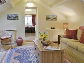 Welcoming living room | Fisherman’s CottageThe Nook, Dartmeet, near Yelverton