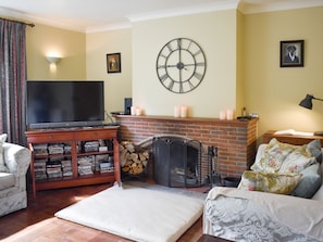 Welcoming living room | Oakdene Lodge, Wimborne