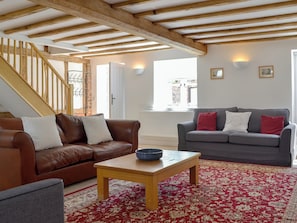 Spacious, beamed living room | The Hop Cottage - Castle Properties, Ashperton, near Ledbury