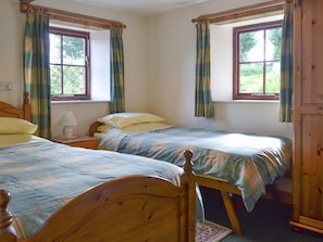 Comfortable twin bedroom | The Byre, Newby, near Appleby-in-Westmorland