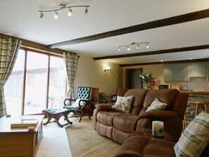 Open plan living/dining room/kitchen | The Stables, Hornsea