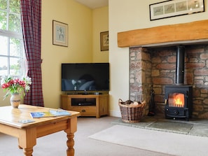 Living room | Strathisla Farm Cottages- Osprey Cottage - Strathisla Farm Cottages, Meigle