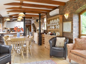 Open-plan second sitting room with integral dining area and kitchen | Walled Garden Lodge, Camerton, near Hull