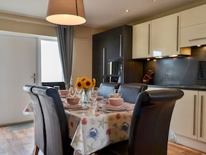 Well equipped kitchen/ dining area | Porthole Cottage, Allonby, near Maryport