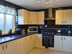 Kitchen and dining room | Ravenna, Anderby Creek, near Skegness