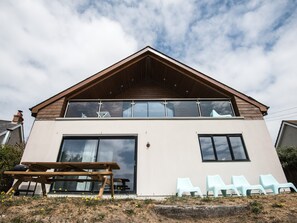 Attractive holiday home | Lyndhurst, Perranporth